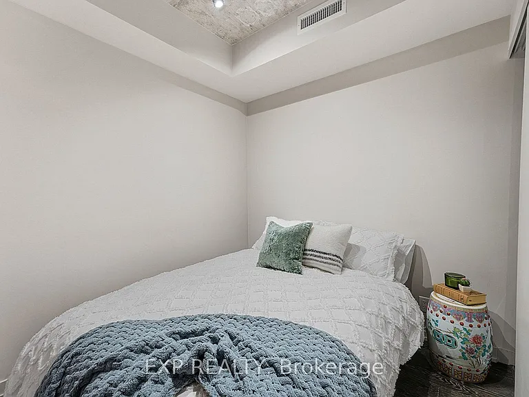 39 Brant St #416 — Photo 5