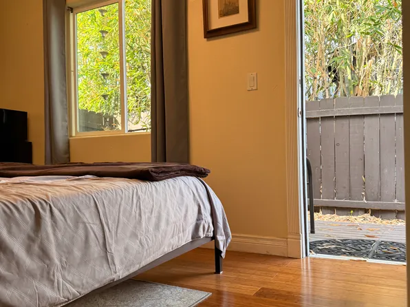 1215 Hayes Ave, San Diego, CA 92103