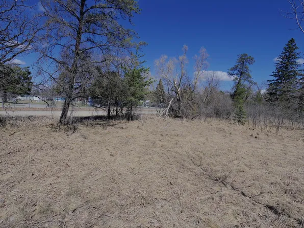 Delton Ave NW, Bemidji, MN 56601