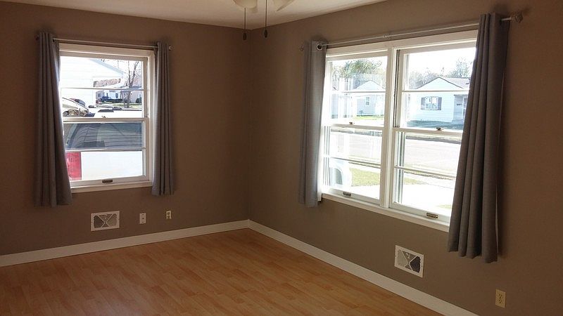 2nd image of 708 N Leadale Ave