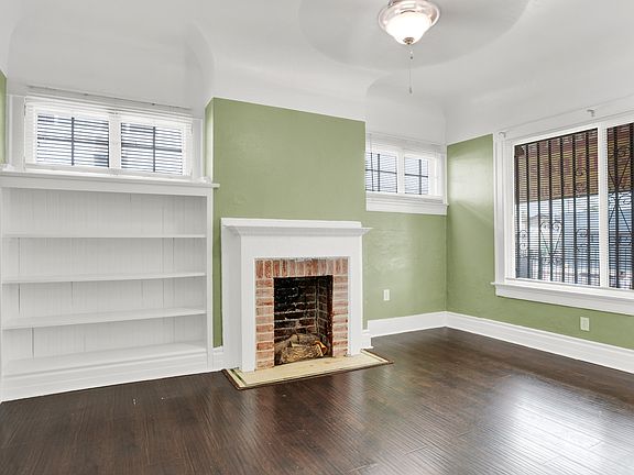 2nd image of 1296 W Jefferson Blvd