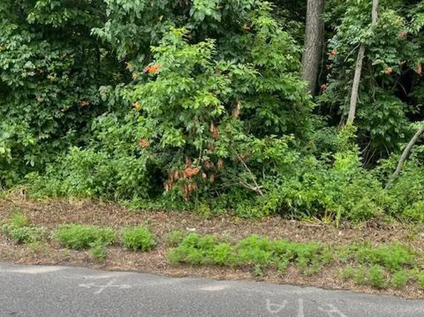 150 Jackson Rd, Berlin, NJ 08009