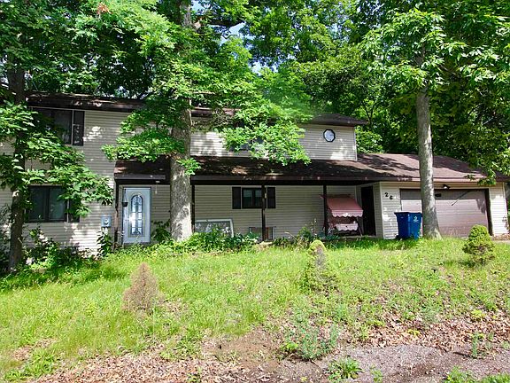 2nd image of 26 Essex Ave
