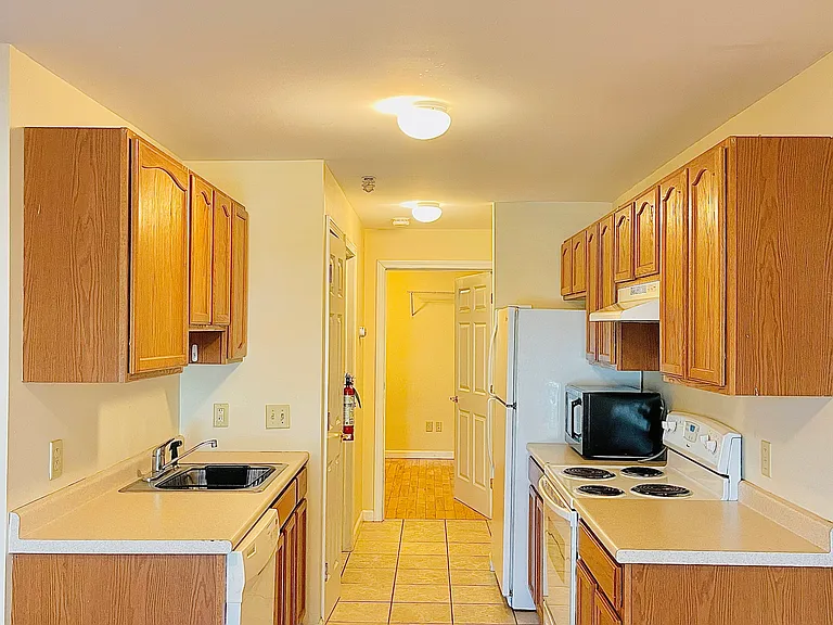 23 Church St #4 — Photo 1