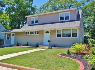 128 Truman Dr, Brick, NJ 08724
