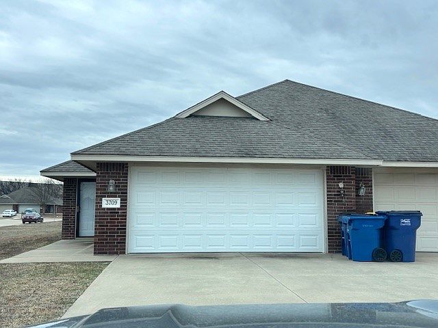 1st image of 3709 W Owens Ct #3709