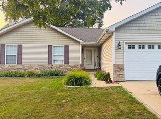 6458 Monument Ave, Portage, IN 46368