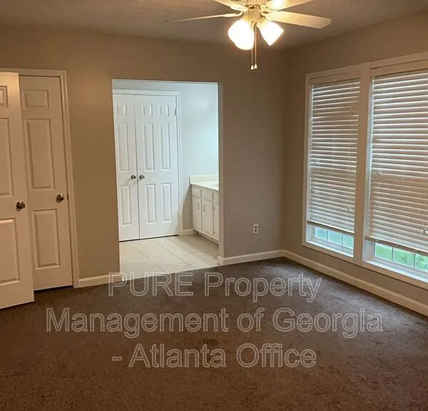 3227 Stonewall Dr NW — Photo 24