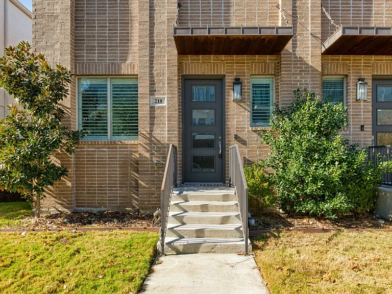 218 Wimberly St — Photo 22