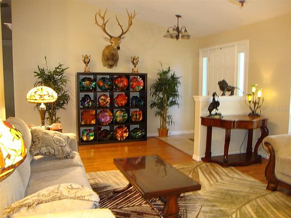 3rd image of 10735 Sabal Palm Dr