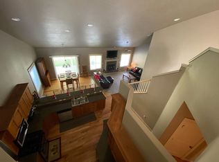 3080 E Shadowcrest Dr, Eagle, ID 83616