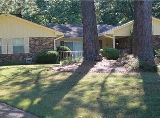 121 Waycross Ct, Jackson, MS 39206