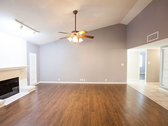 5th image of 1124 Kesser Dr