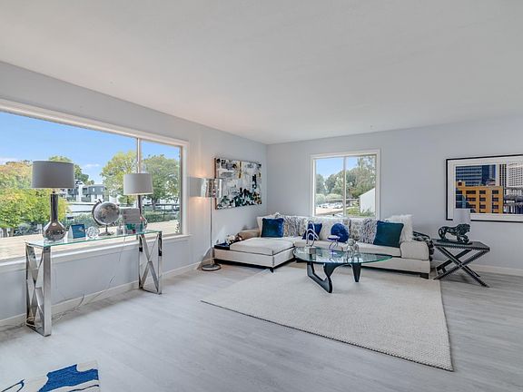 4th image of 4405 Norwalk Dr APT 8