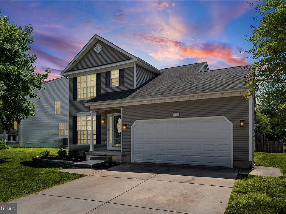 1st image of 111 Cove Point Way