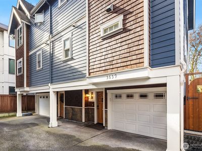 3639 Phinney Avenue N, Seattle, WA, 98103