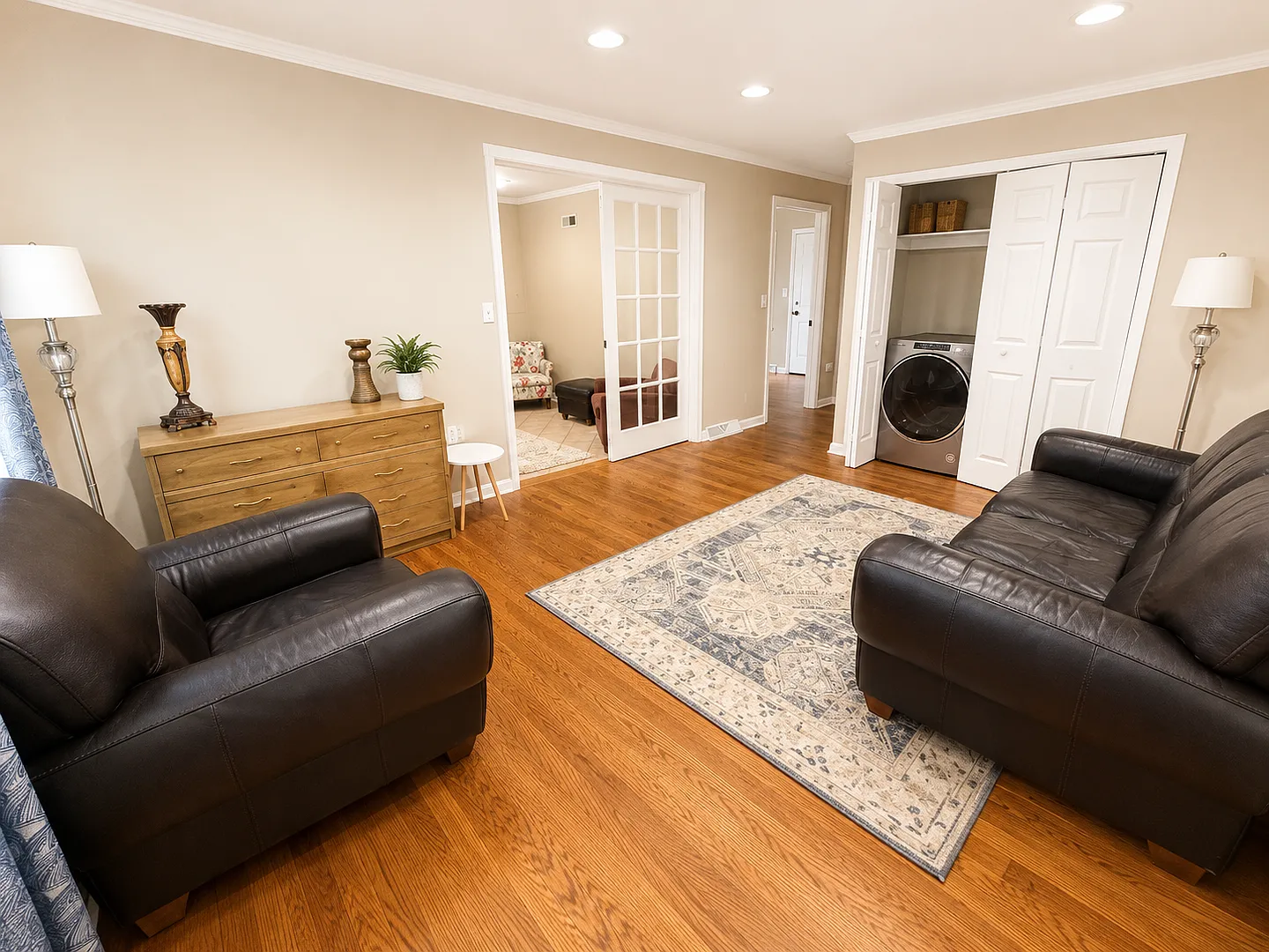 Central Columbia Home | Fully Furnished & Utilities Included — Photo 4