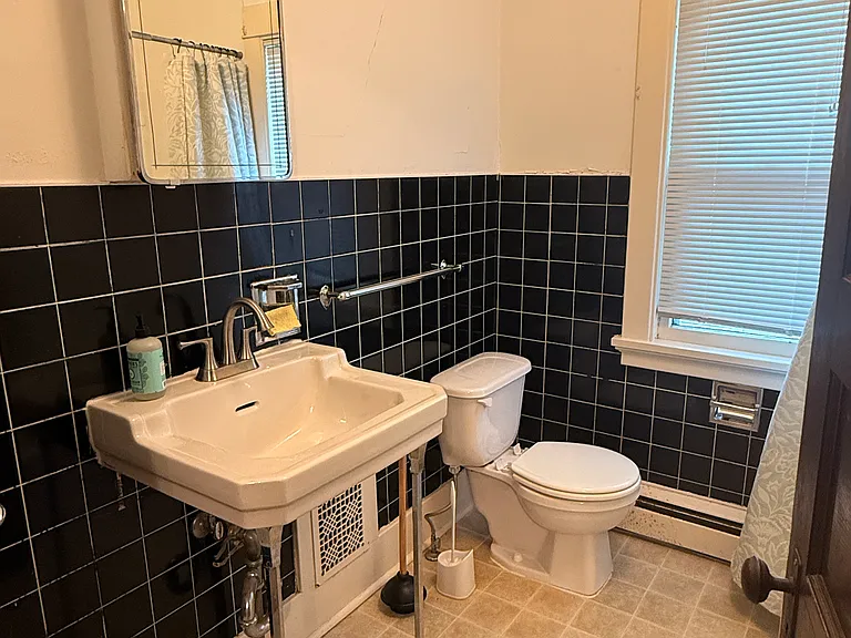 312 N Titus Ave #4 — Photo 6