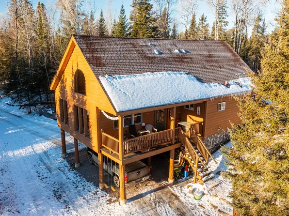 1247 Wolf Den Dr, Ely, MN 55731