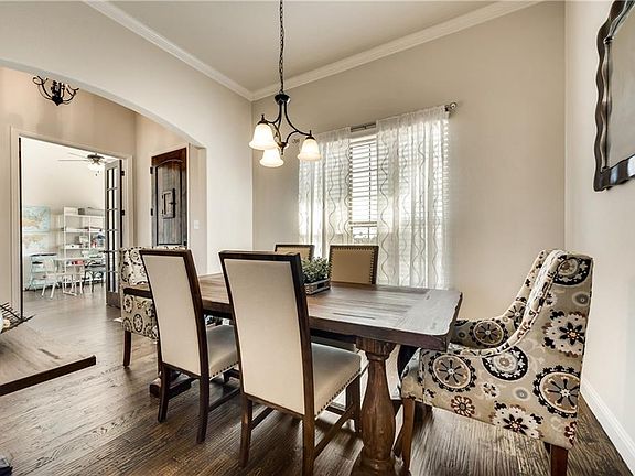 5th image of 13430 Escalara Ln
