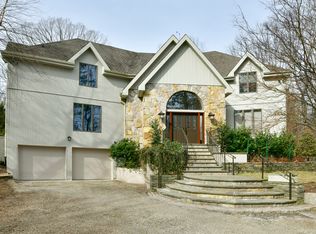 222 Douglas Rd, Chappaqua, NY 10514