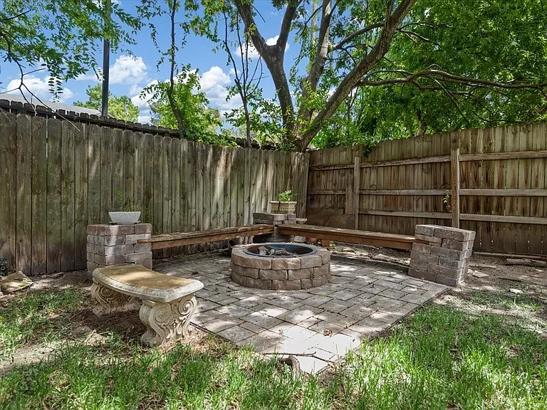 13022 Hollow Brook Dr — Photo 29