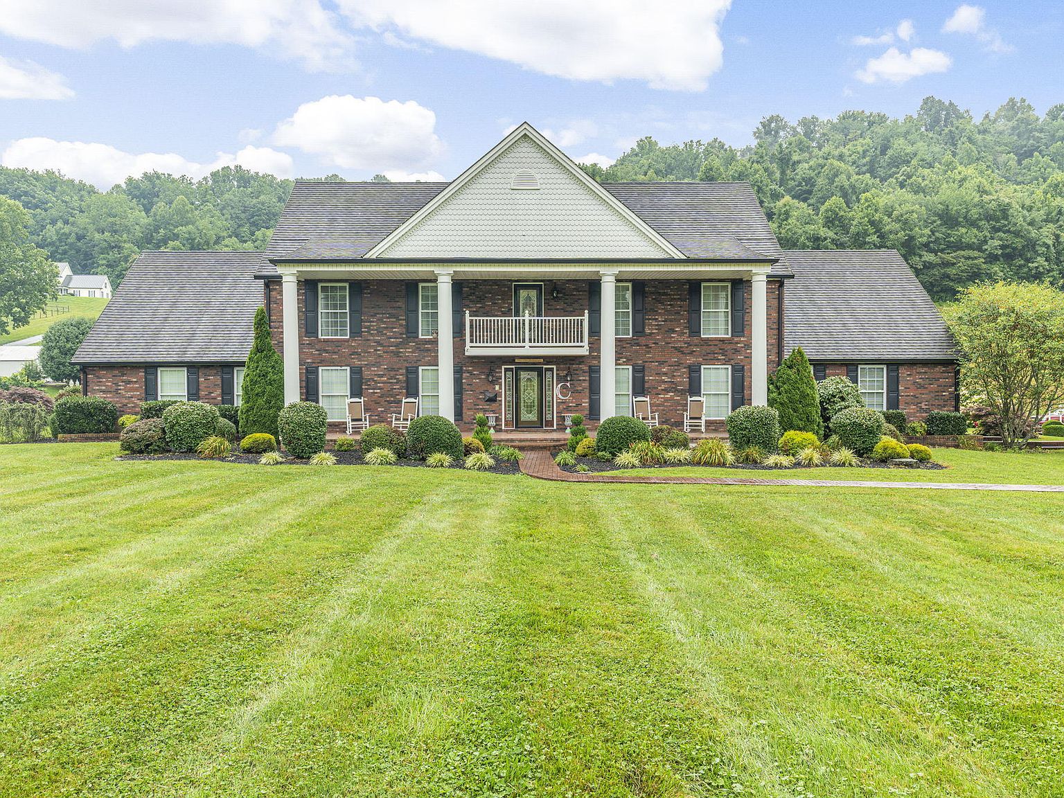 4686 Baptist Valley Rd, North Tazewell, VA 24630 Zillow