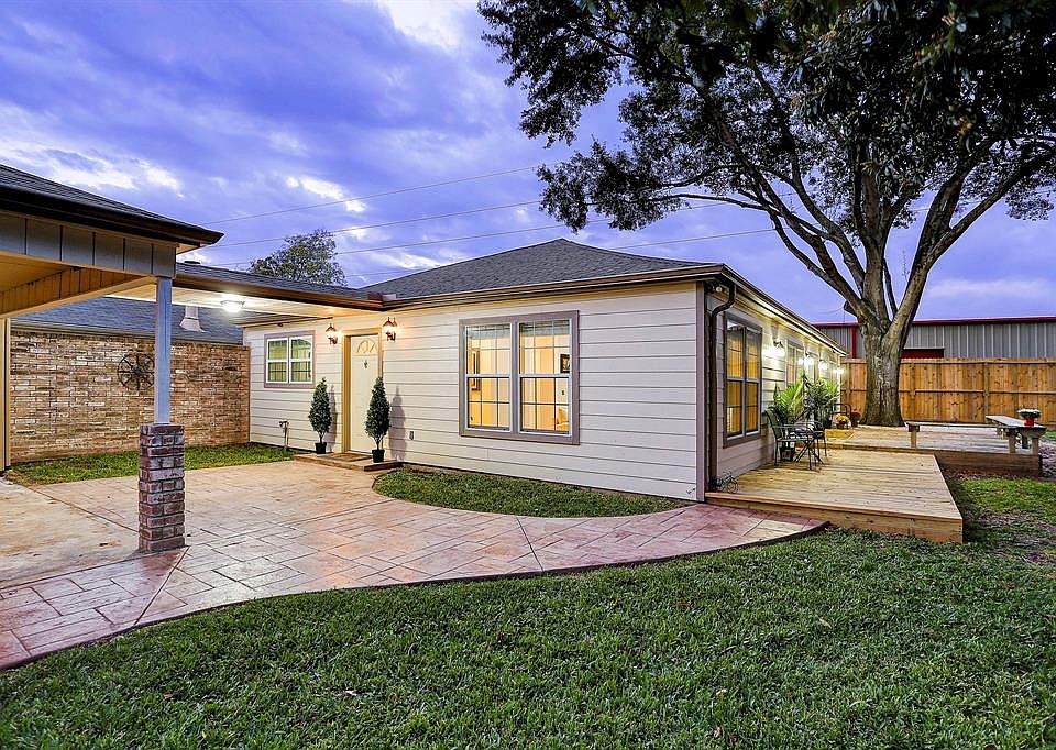 1st image of 3606 Kingsman Dr