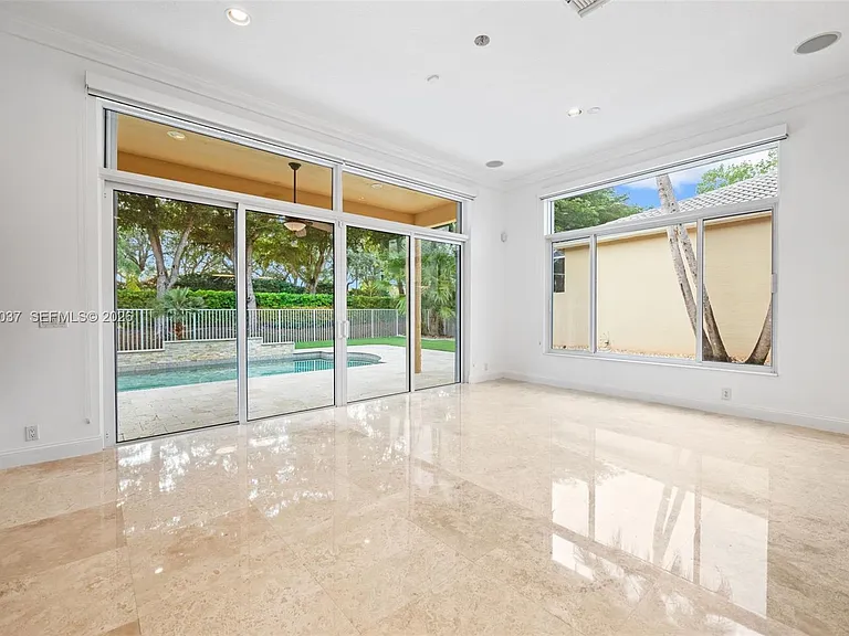 2497 Bay Isle Dr — Photo 15