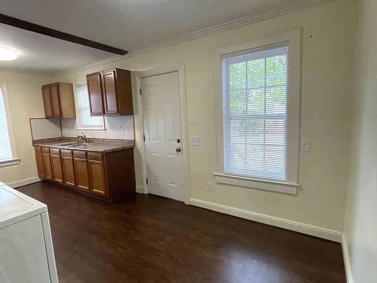 1602 Woodrow St #HOME — Photo 4