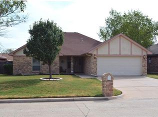 6505 Eldorado Dr, Arlington, TX 76001