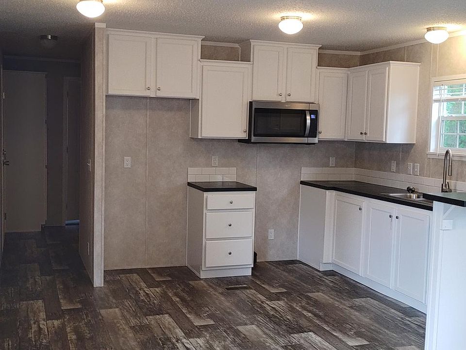 2nd image of 6074-111 Deerfield Rd
