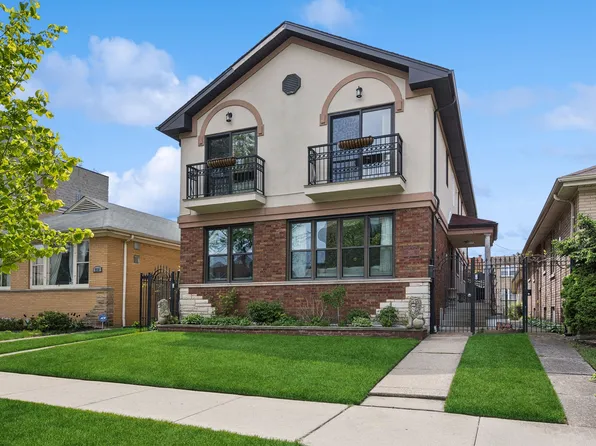 2553 W Balmoral Ave, Chicago, IL 60625