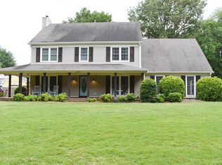 453 King Ridge Dr, Collierville, TN 38017