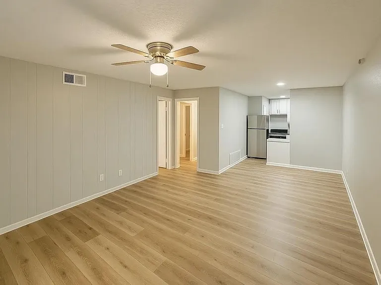3314 N Macgregor Way #4 — Photo 3