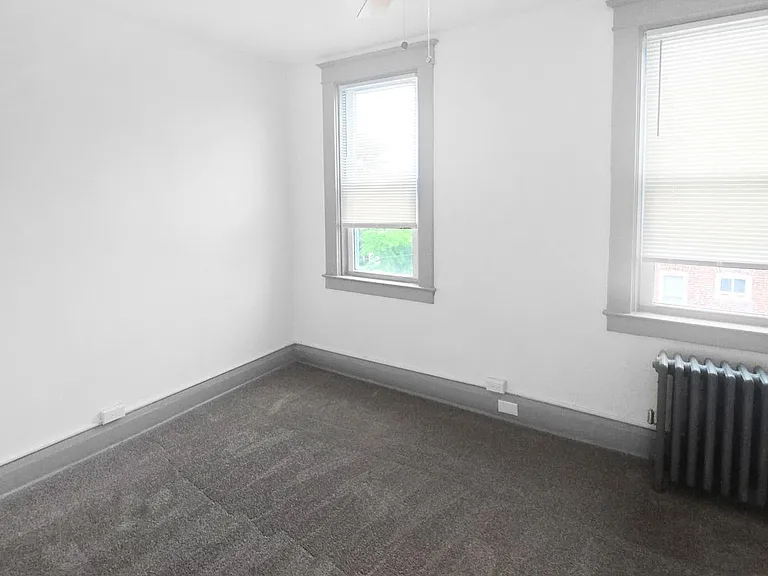 3200 Normount Ave — Photo 37