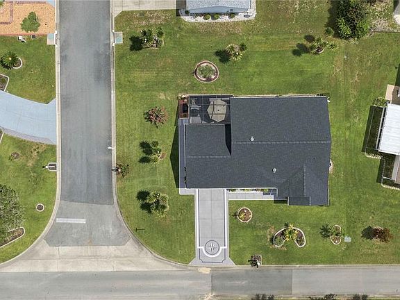 2nd image of 9686 SE 176th St