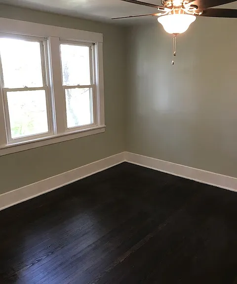1057 Rankine Ave — Photo 6