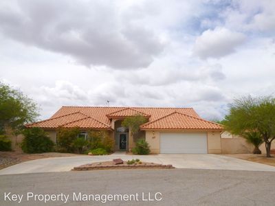 5925 N Campbell Rd, Las Vegas, NV, 89149