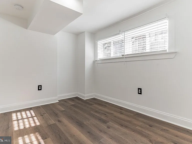 5300 5th St NW — Photo 22