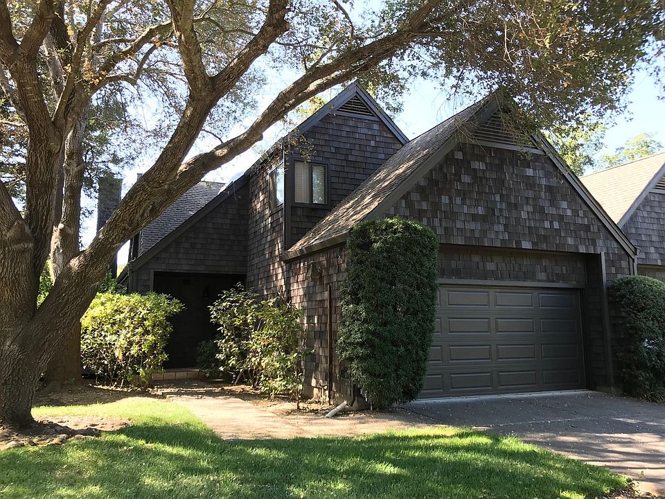 1st image of 1397 Saint James Dr