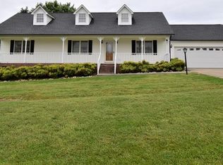 2545 Old Pond Dr, Lincolnton, NC 28092