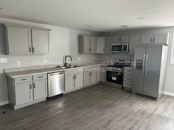 12588 Kentucky Rd, Neosho, MO 64850