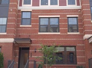 10721 Viognier Ter, Fairfax, VA 22030