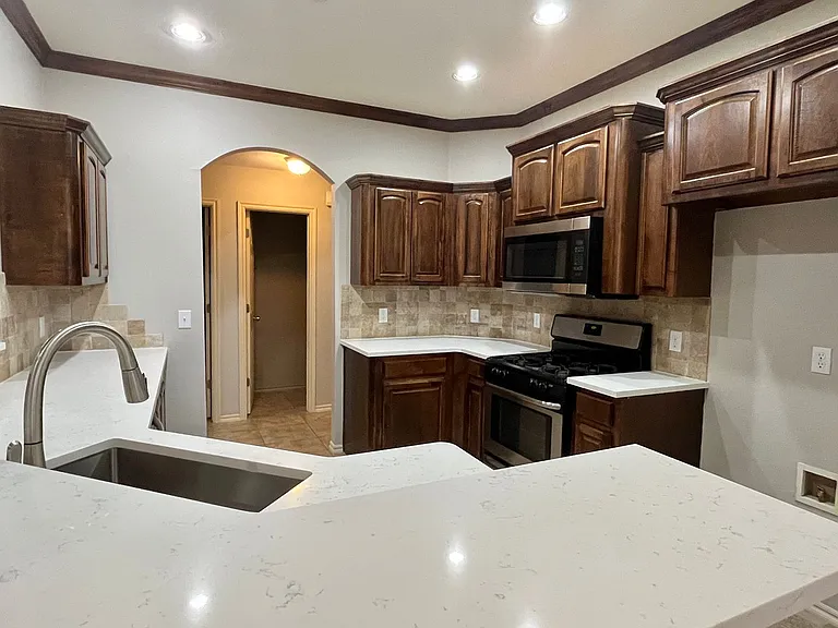 2225 Washita Trl — Photo 6