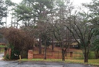 2nd image of 3020 Miriam Ct