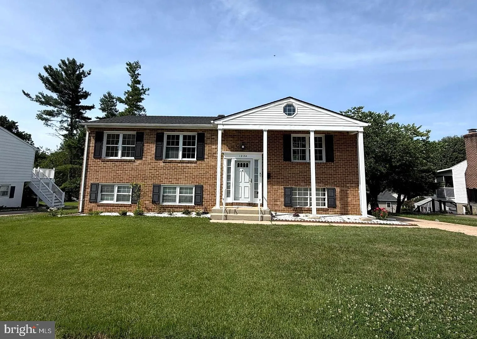 4 bed, 3.0 bath, 1763 sqft, $3,300 — Photo 1