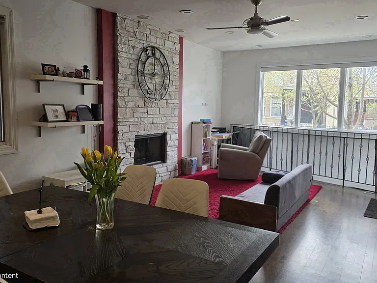 2630 W Evergreen Ave #1E — Photo 2