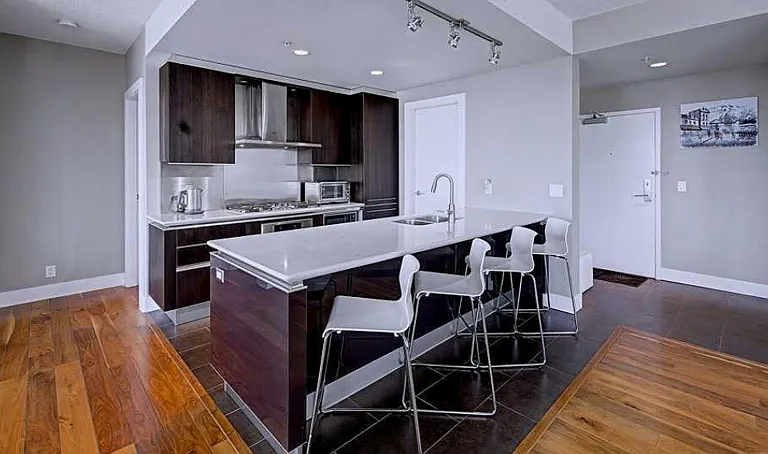 433 11th Ave SE #1006 — Photo 5