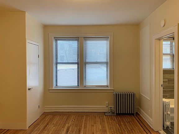 5th image of 114 Westfield Ave #112